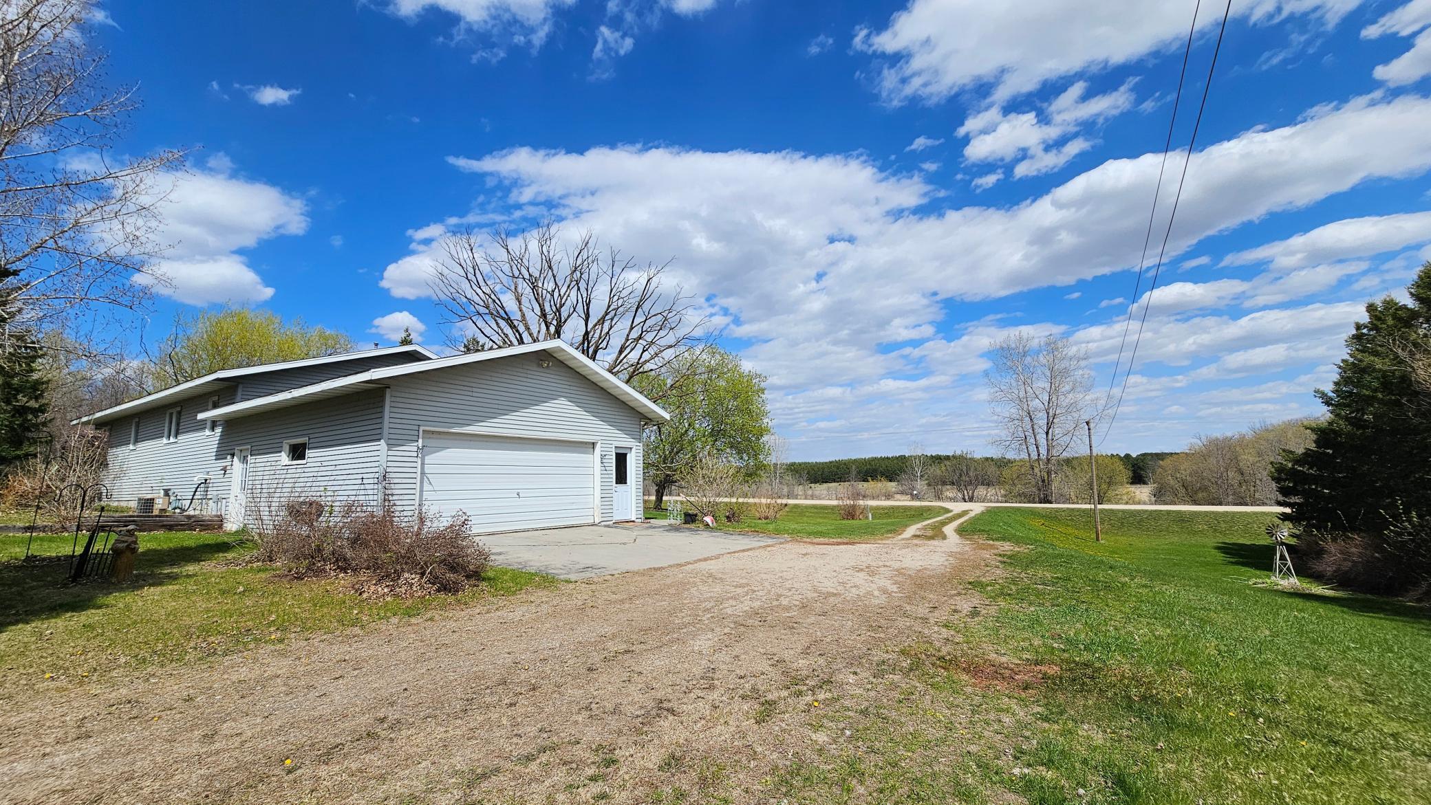 Attached Garage / Driveway
