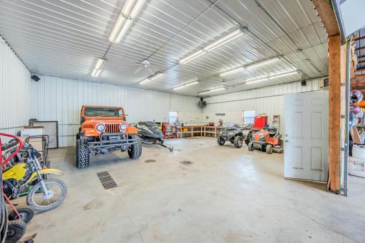 11212 Pozar Road, Chisholm, MN 55719