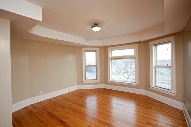 Edg. LvRoom.jpg