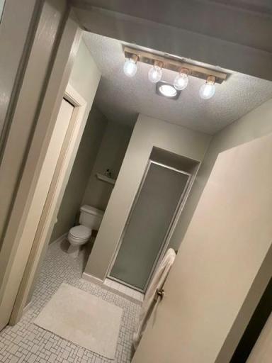 6075 Lincoln Drive #203, Edina, MN 55436 3/4 bath