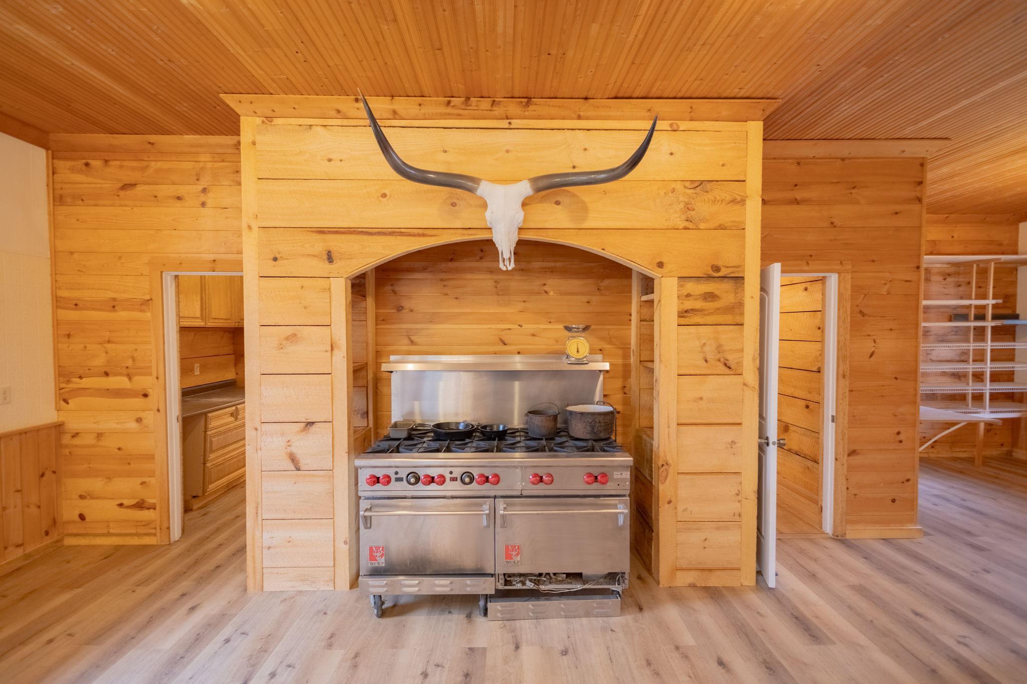 42-web-or-mls-24687-anchor-inn-rd.jpg