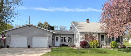 270 North Street E, Vesta, MN 56292