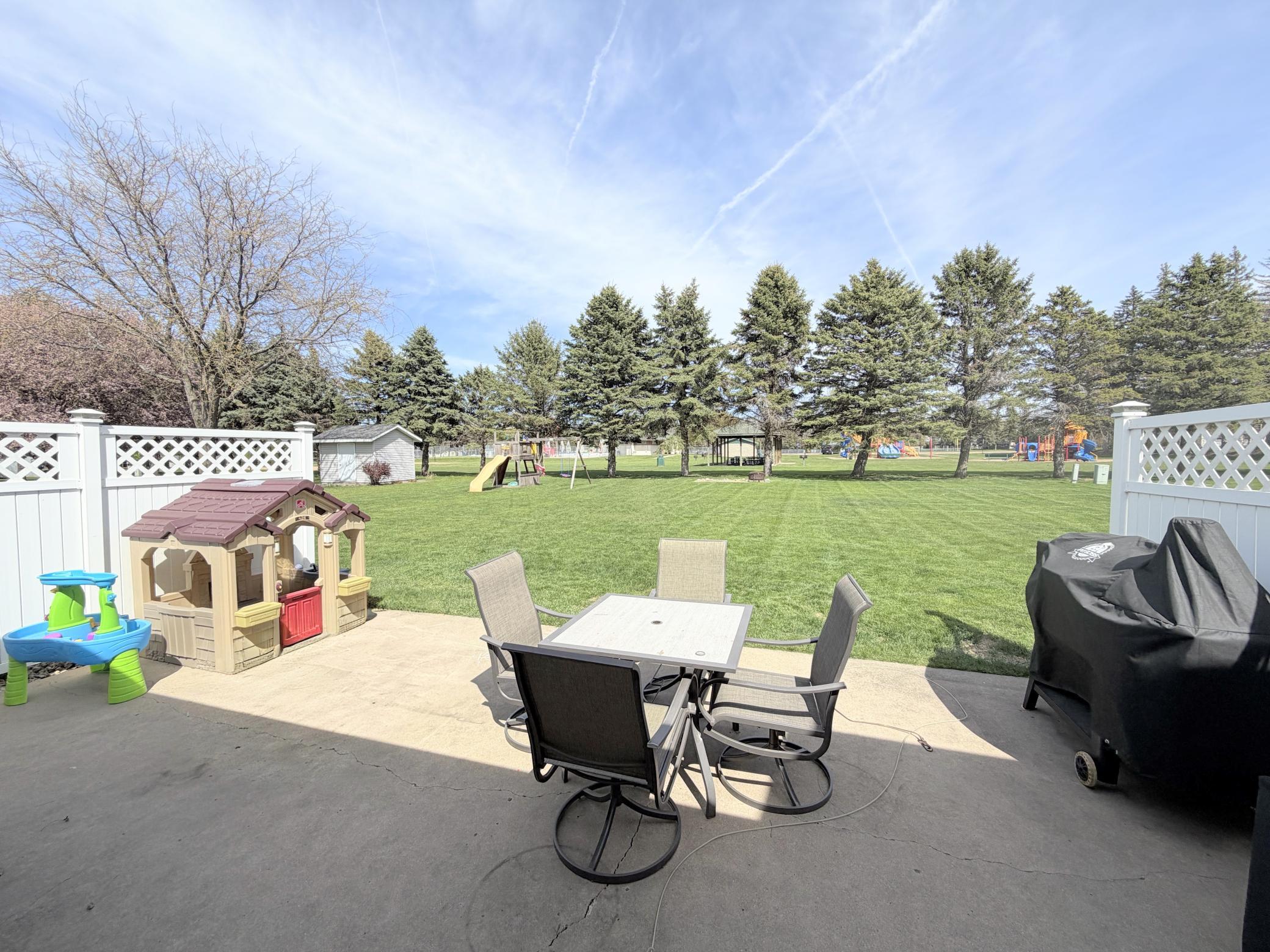 View of backyard