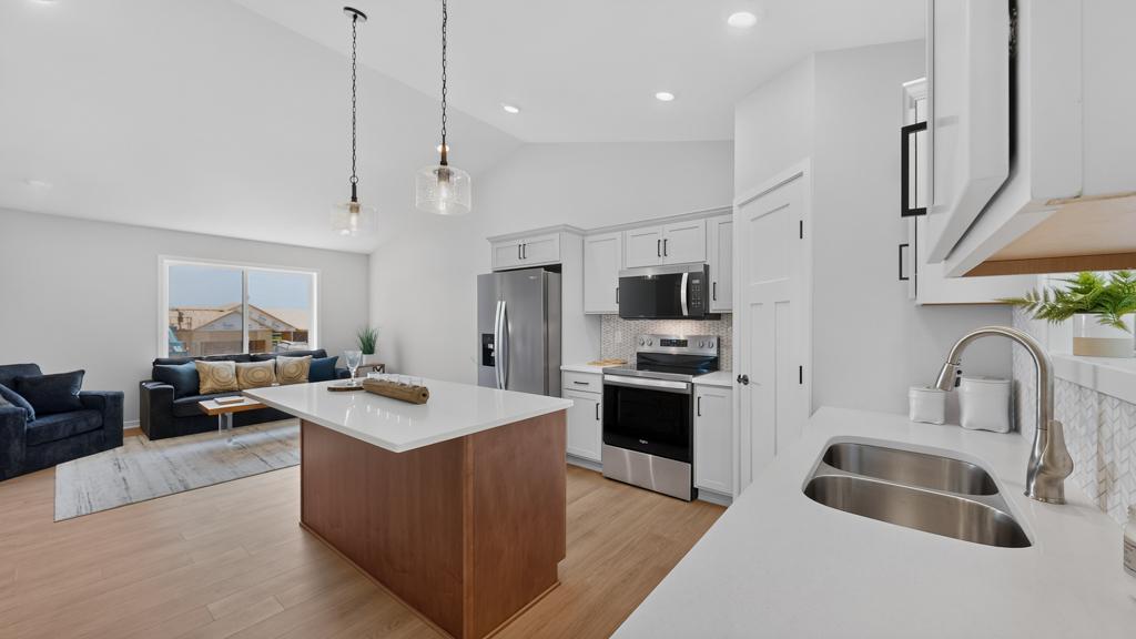 Kitchen 2