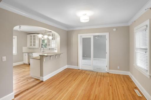 2312 W 54th Street, Minneapolis, MN 55410