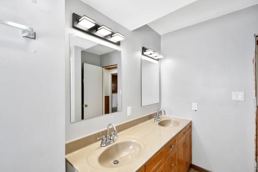 202 5th Street E, West Fargo, ND 58078