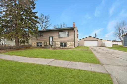 202 5th Street E, West Fargo, ND 58078