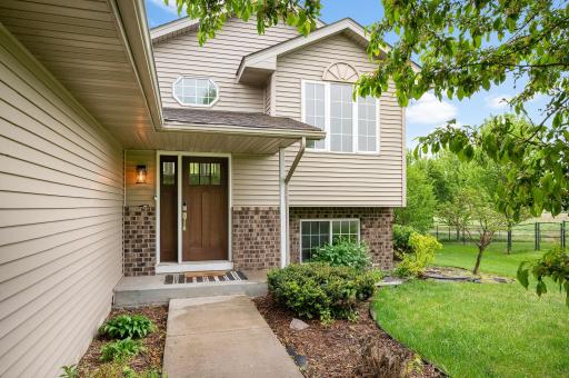 5487 Kahler Drive NE, Albertville, MN 55301