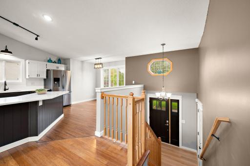 5487 Kahler Drive NE, Albertville, MN 55301