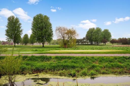 5487 Kahler Drive NE, Albertville, MN 55301