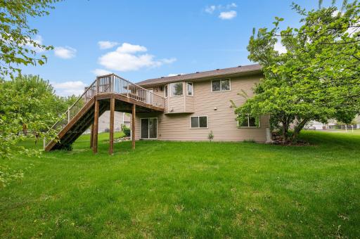 5487 Kahler Drive NE, Albertville, MN 55301