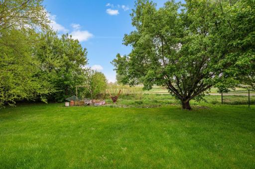 5487 Kahler Drive NE, Albertville, MN 55301