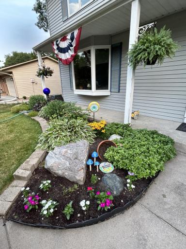 1705 James Court, Burnsville, MN 55337