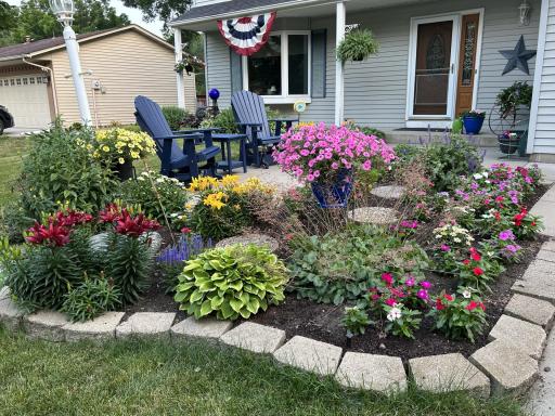 1705 James Court, Burnsville, MN 55337