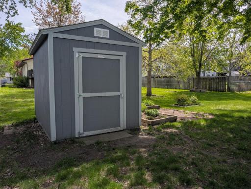 1705 James Court, Burnsville, MN 55337