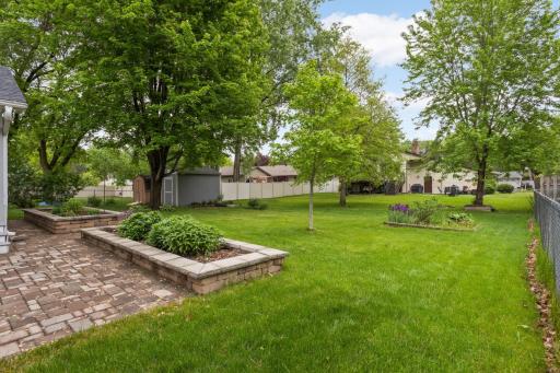 1705 James Court, Burnsville, MN 55337