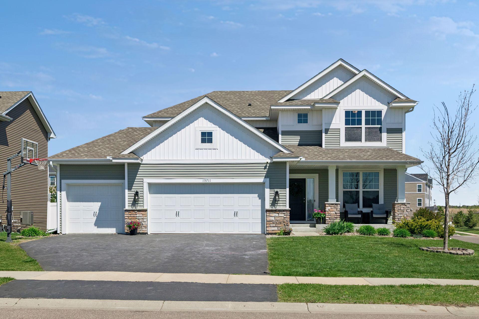 Welcome to 15711 Fair Hill Way, a stunning home in one of Apple Valley’s most desirable neighborhoods.