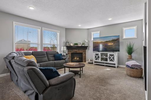 15711 Fair Hill Way, Saint Paul, MN 55124
