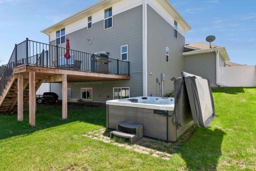 15711 Fair Hill Way, Saint Paul, MN 55124