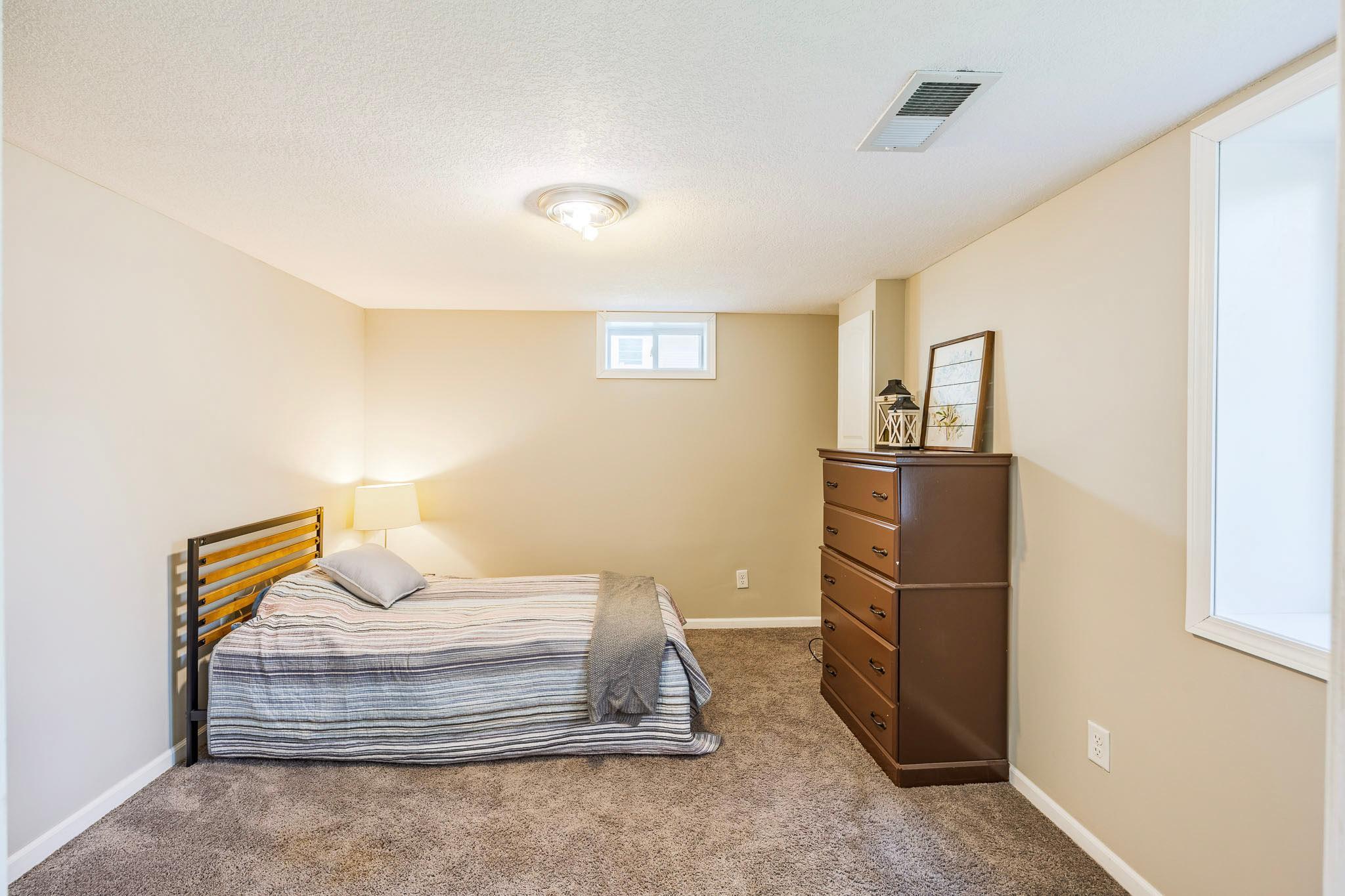 Fourth bedroom