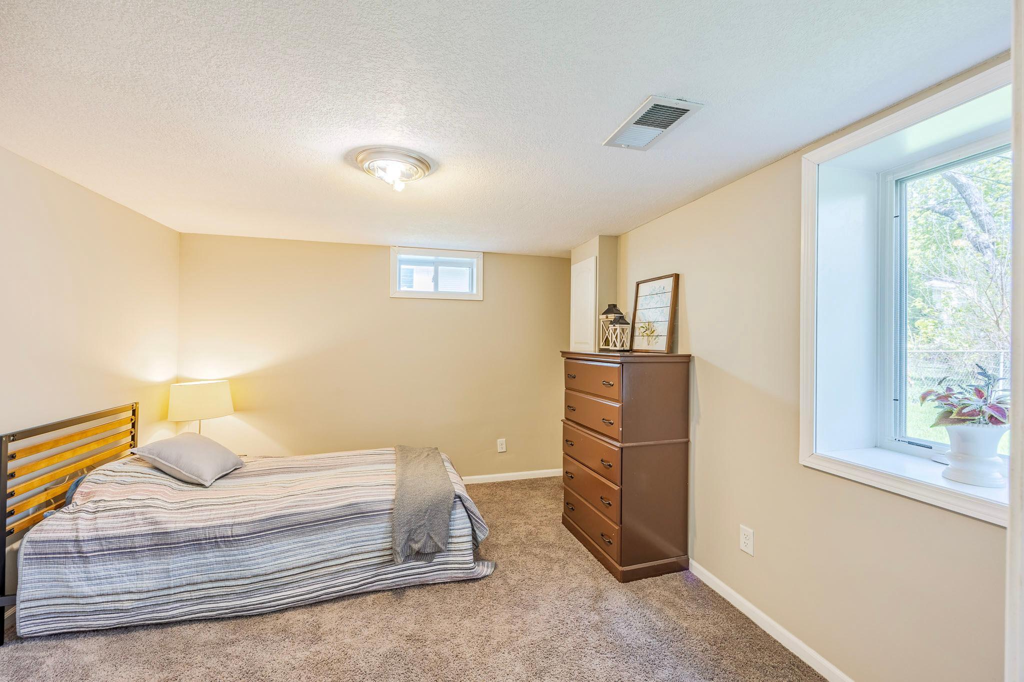 Fourth bedroom