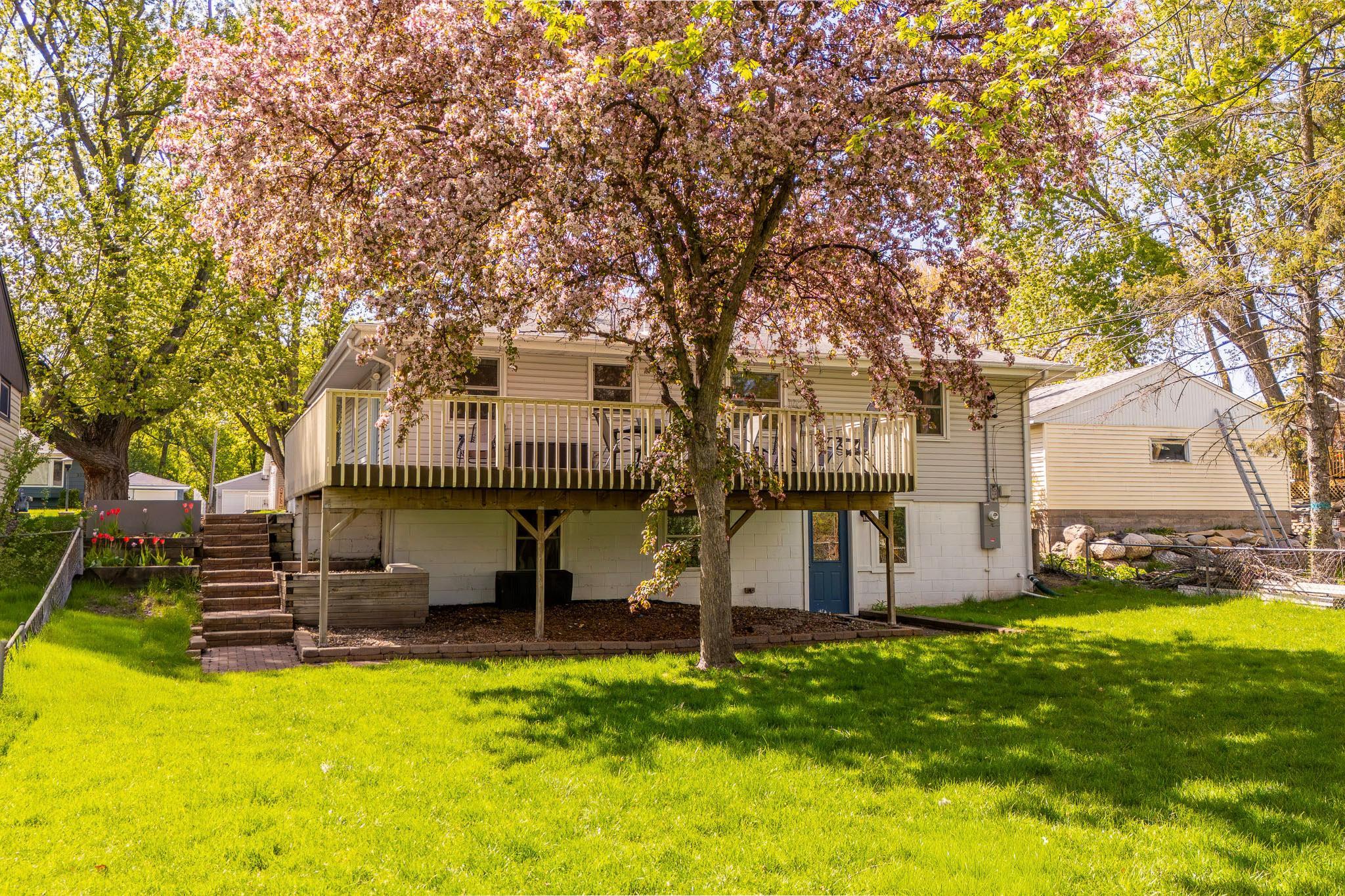 Gorgeous flowering tree and perrenial gardens!