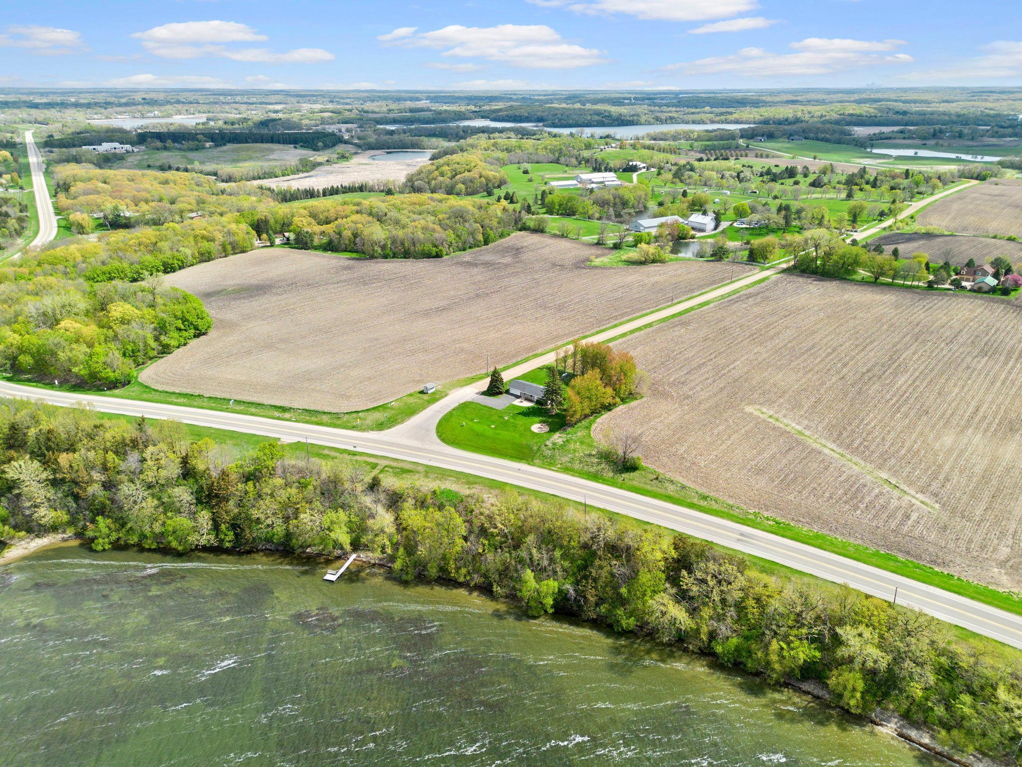 2-web-or-mls-9285 Parley Lake Rd-340.jpg