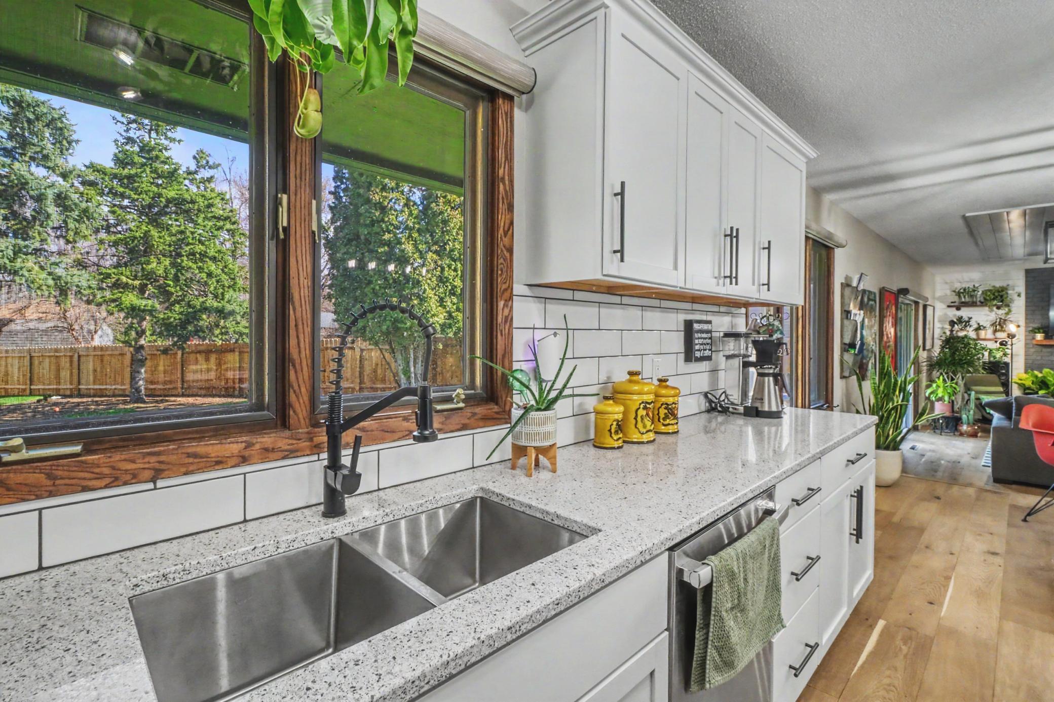 Kitchen1_7.jpeg