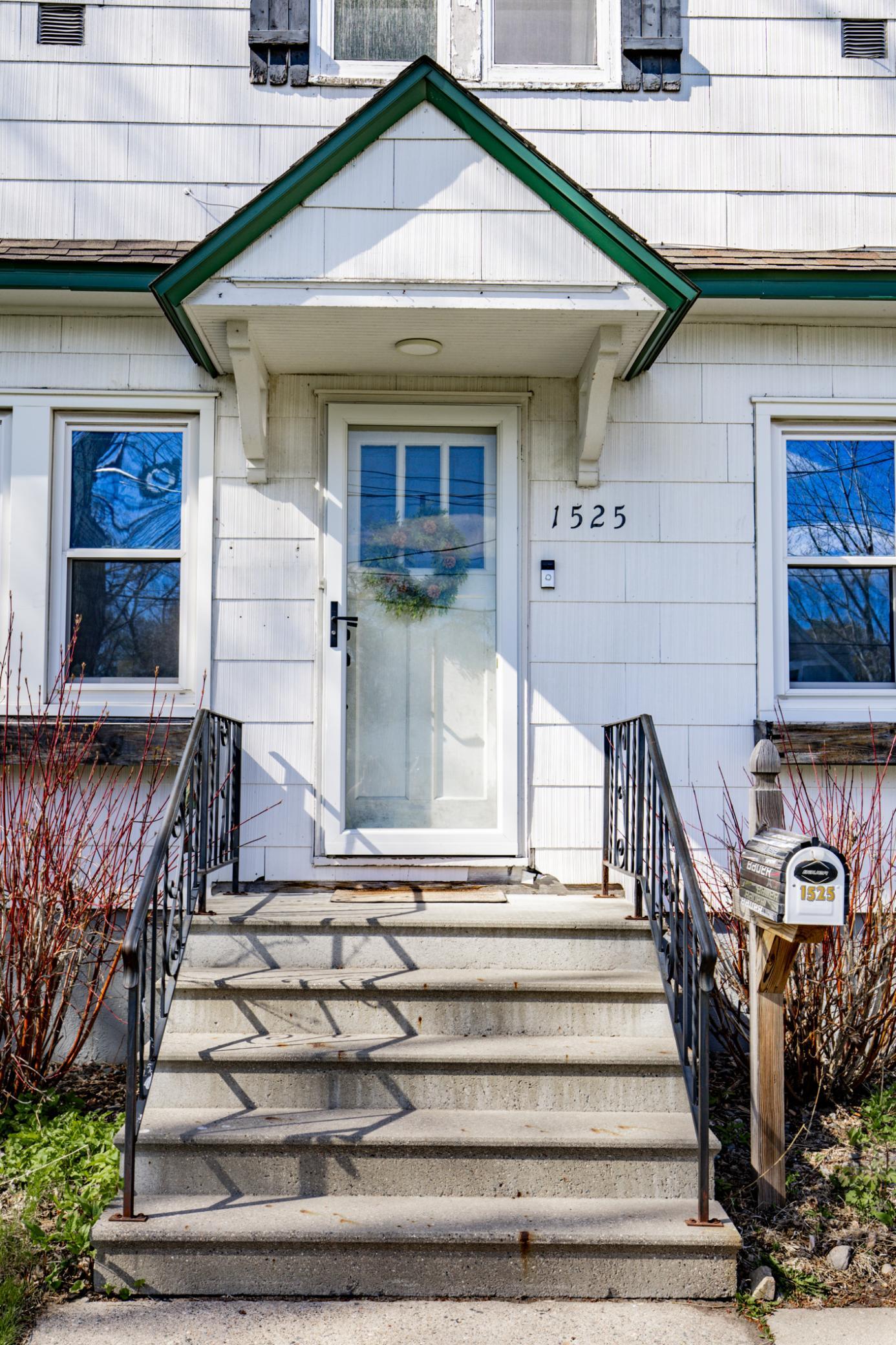 Welcome to 1525 4th Avenue S!