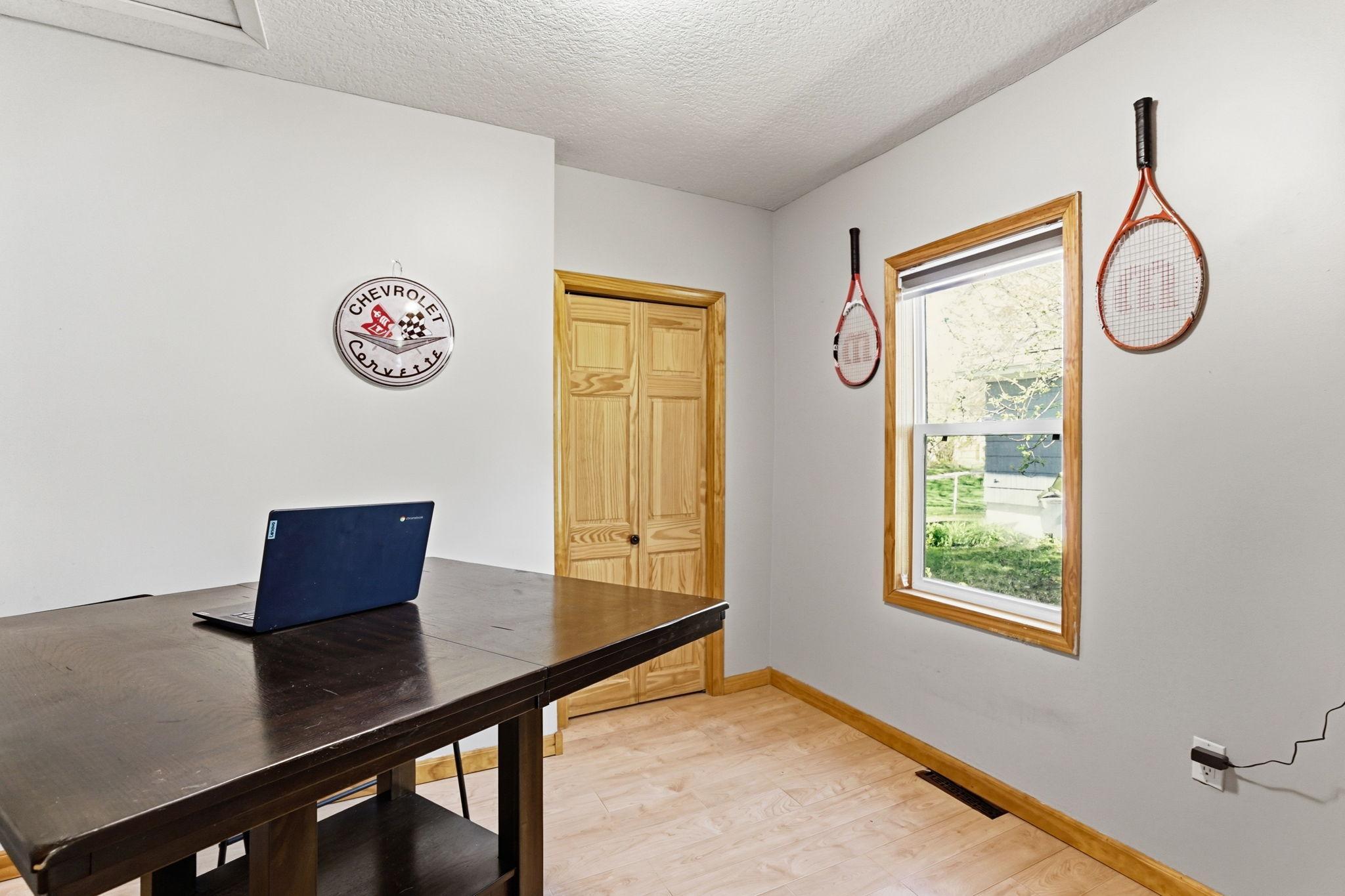 7-web-or-mls-203-2nd-Ave-NW-07.jpg