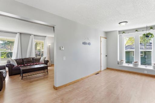 203 2nd Avenue NW, Buffalo, MN 55313