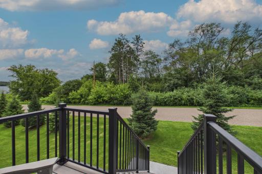 1600 Southpoint Drive, Hudson, WI 54016