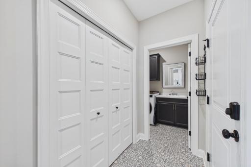 1600 Southpoint Drive, Hudson, WI 54016
