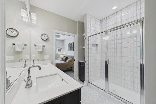 1600 Southpoint Drive, Hudson, WI 54016