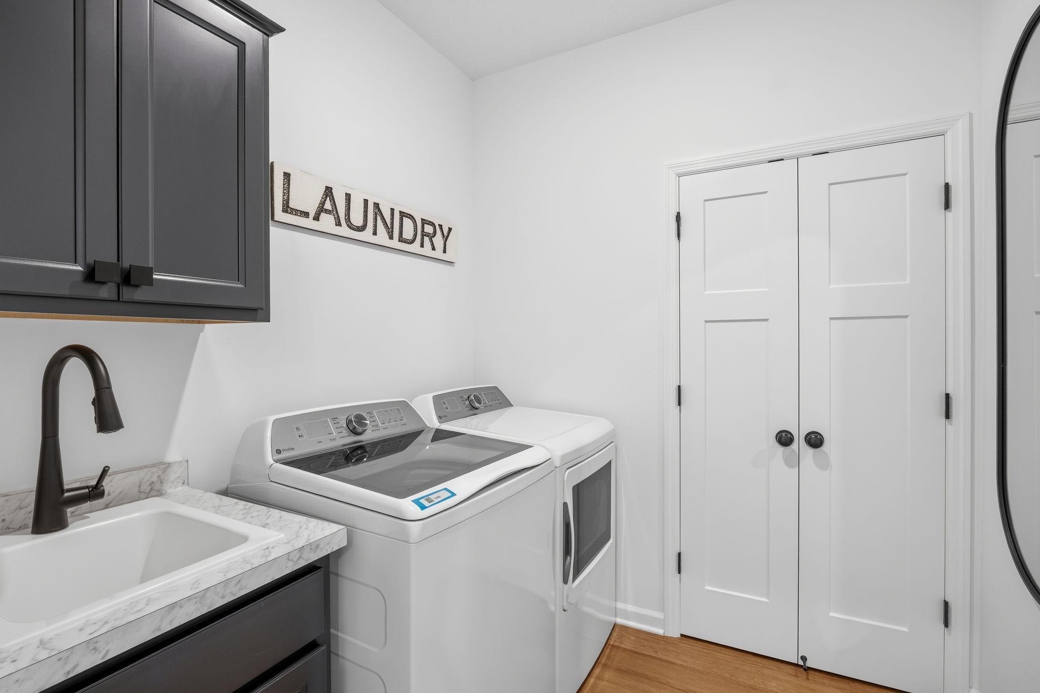 Laundry/Mud Room