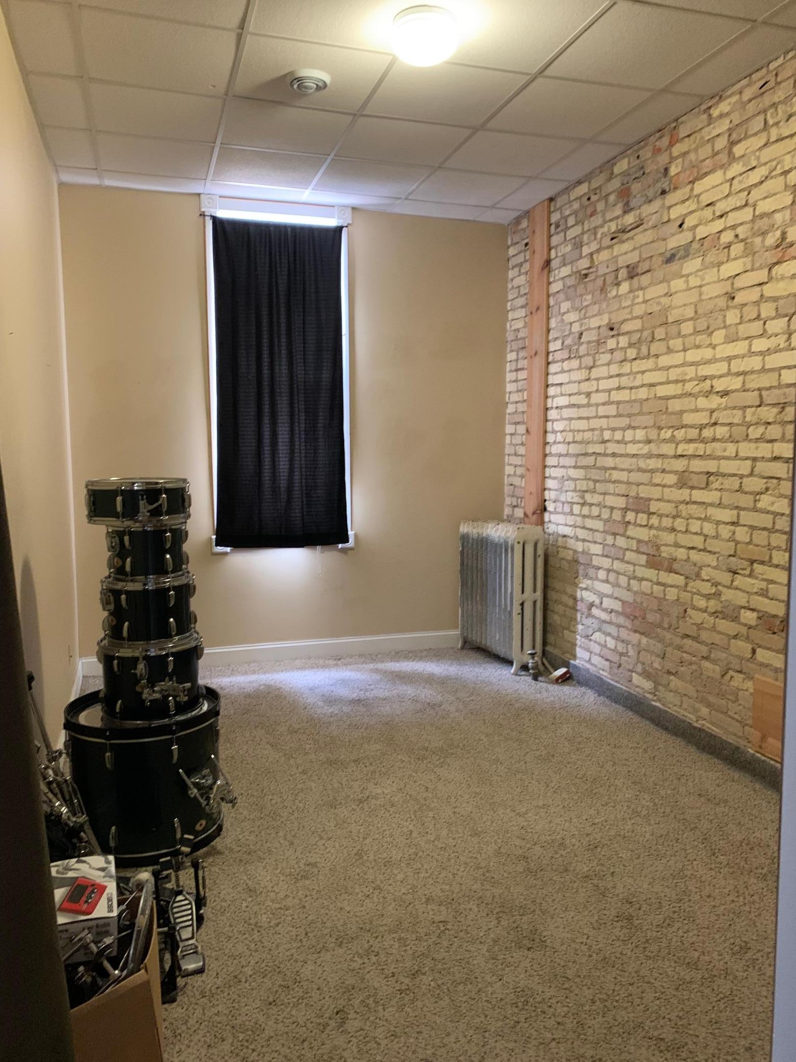 Large Bedroom
