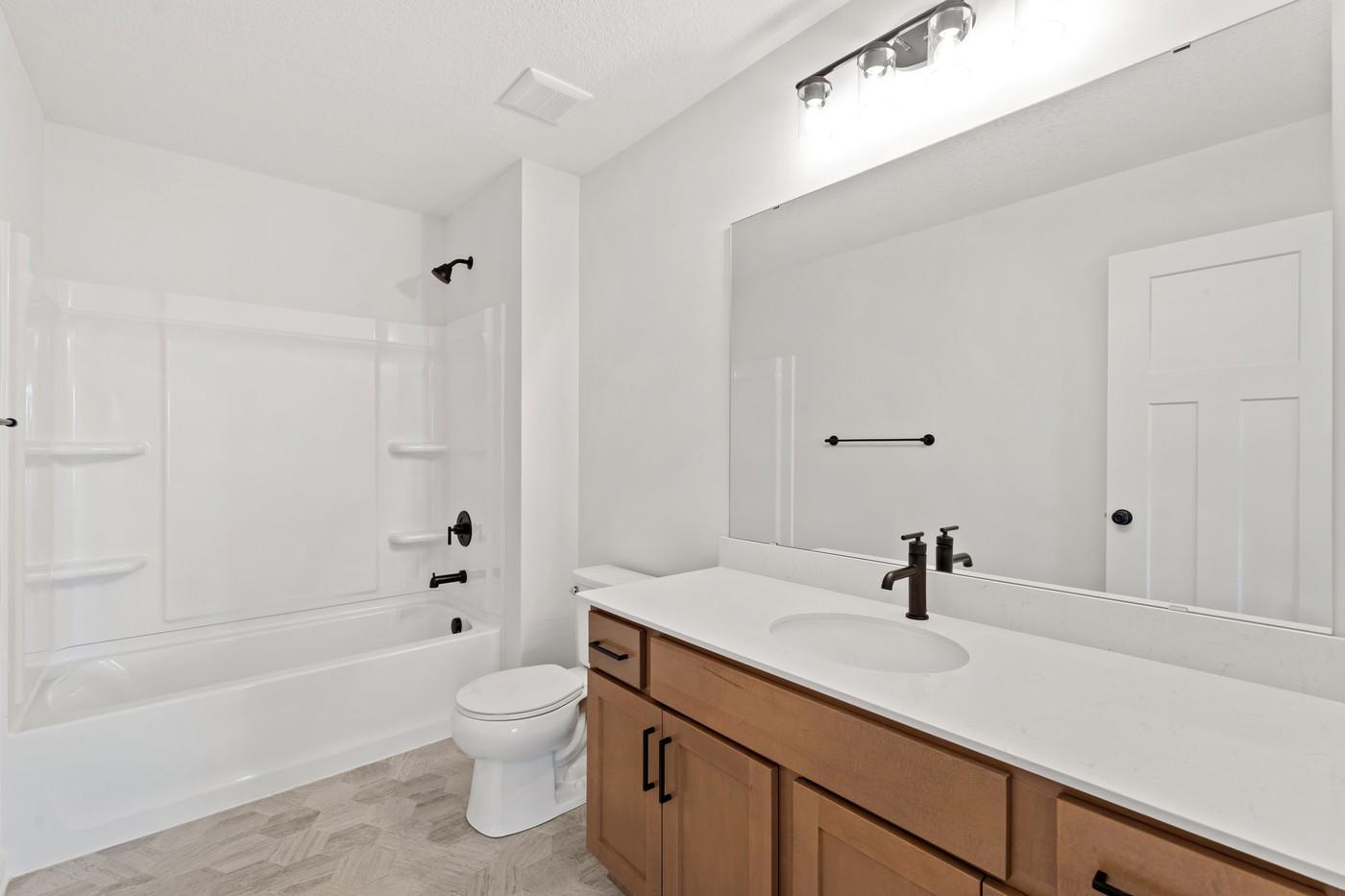 Upper Level Bath