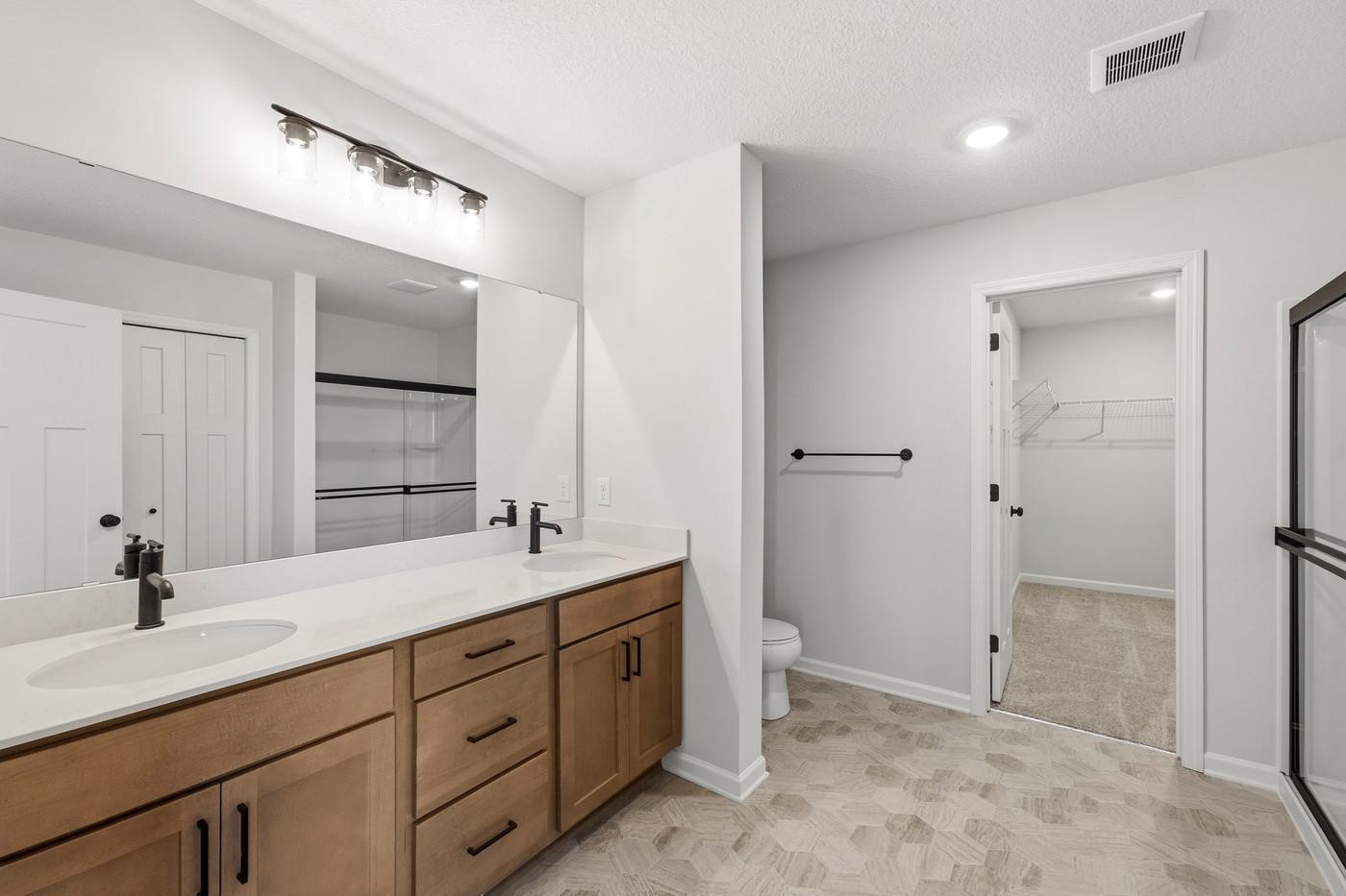 Owner's bath