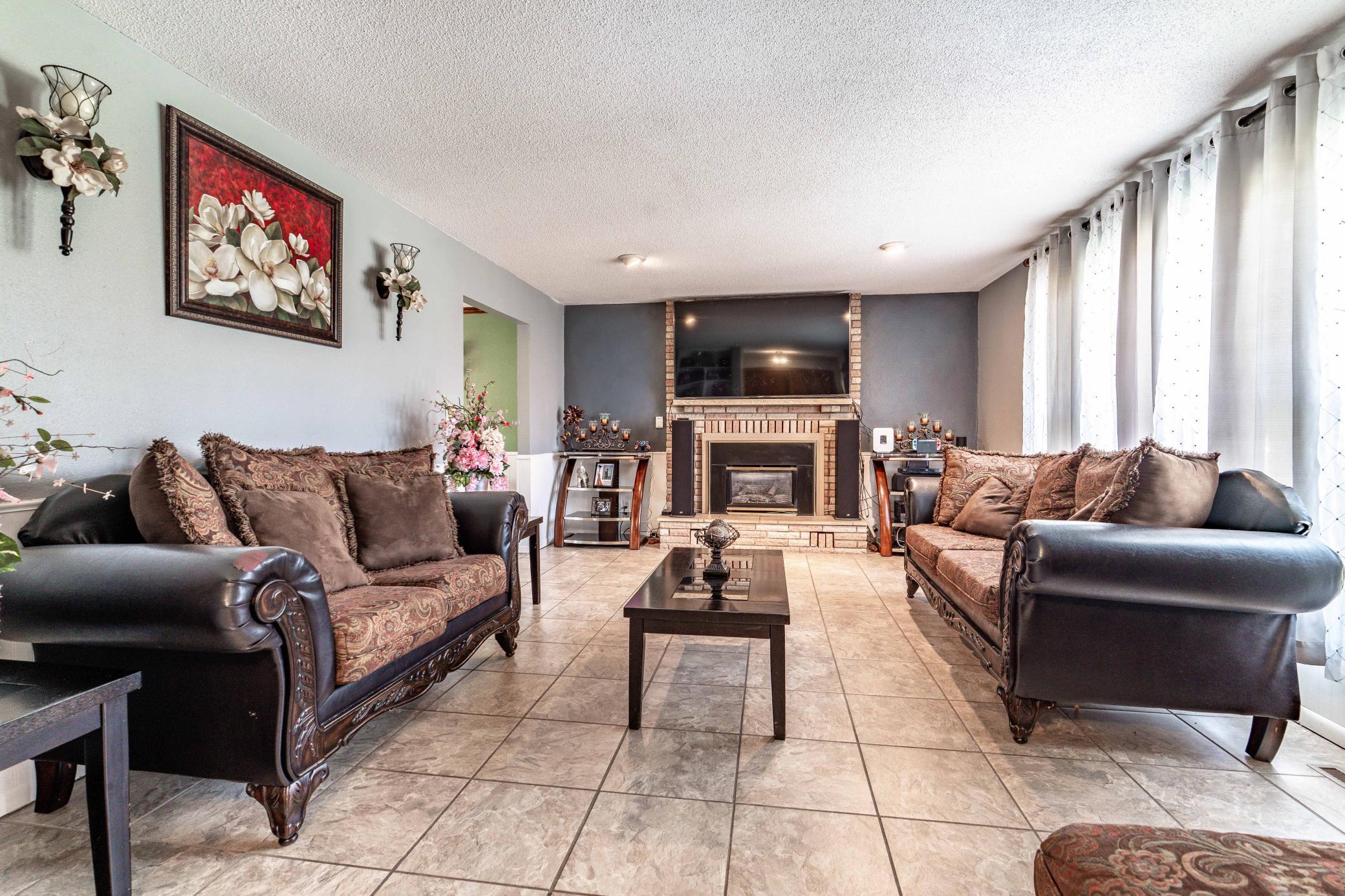 713 7th Ave Circle SE