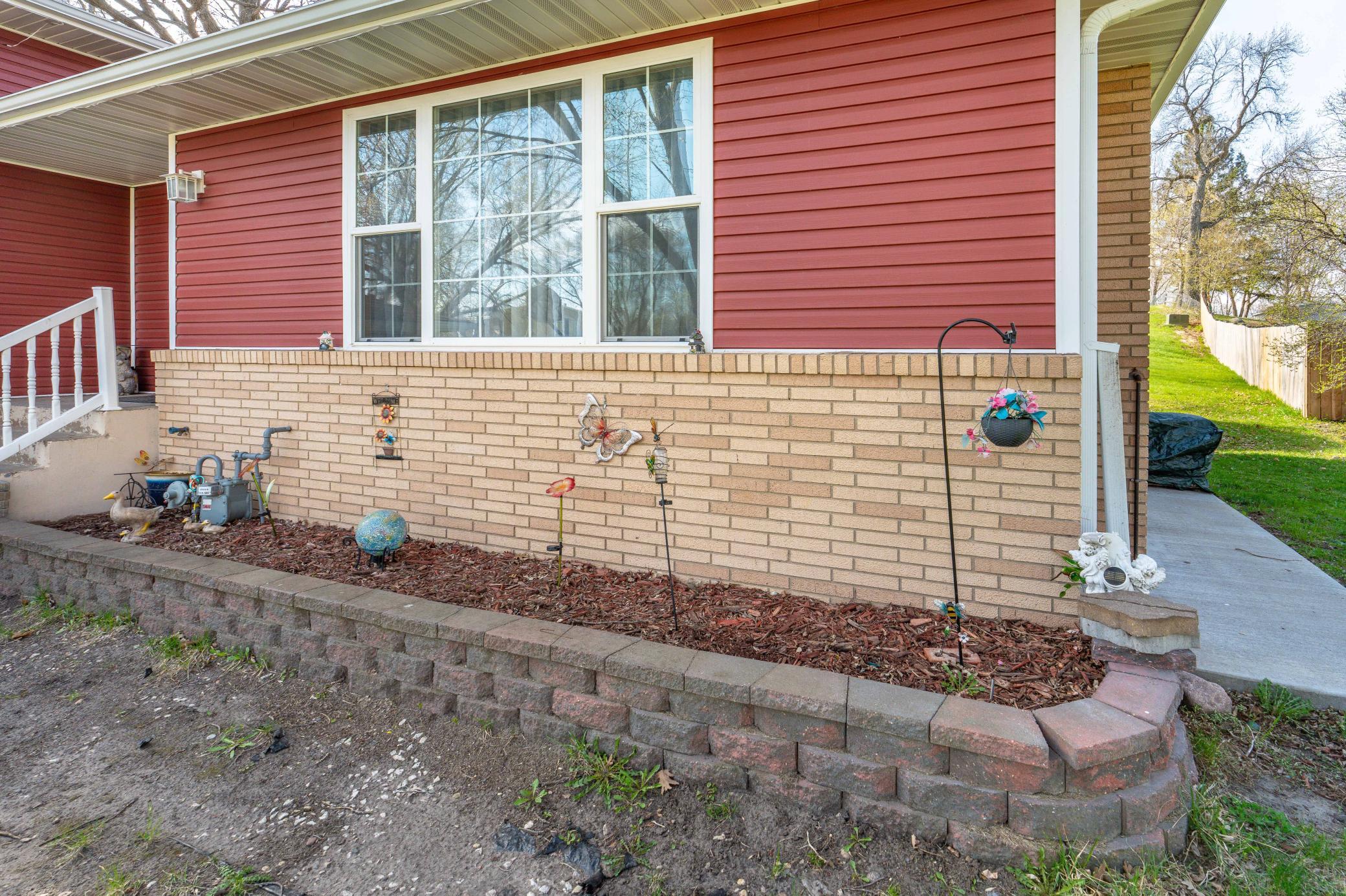 713 7th Ave Circle SE