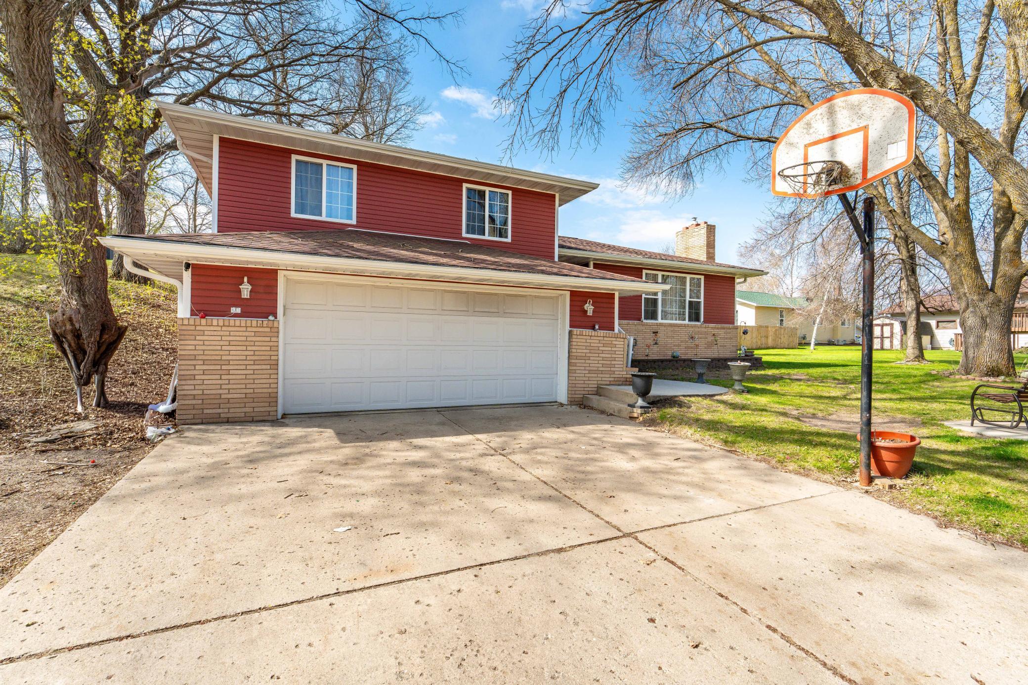 713 7th Ave Circle SE