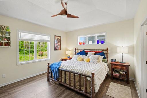 5886 Sheffield Terrace NE, Prior Lake, MN 55372