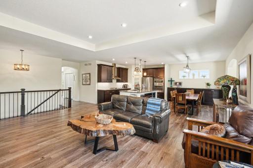 5886 Sheffield Terrace NE, Prior Lake, MN 55372