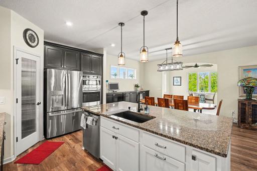 5886 Sheffield Terrace NE, Prior Lake, MN 55372