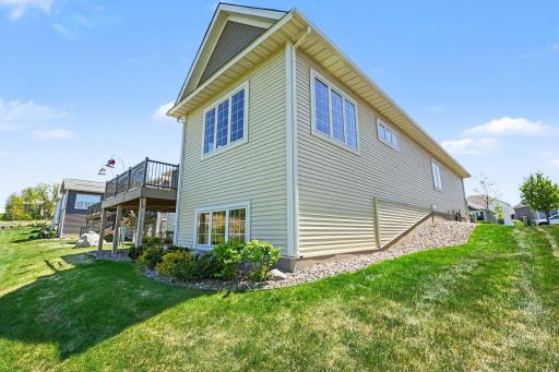 5886 Sheffield Terrace NE, Prior Lake, MN 55372