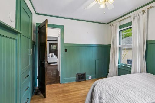 2514 Hayes Street NE, Minneapolis, MN 55418