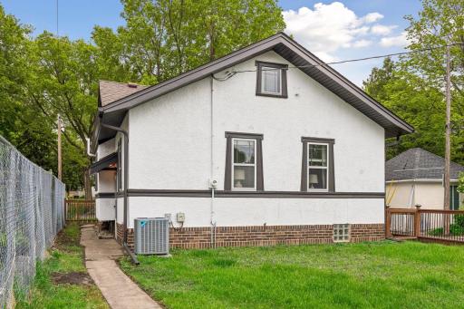 2514 Hayes Street NE, Minneapolis, MN 55418