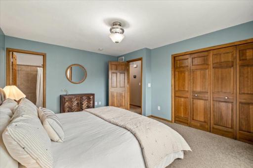 11250 N Eagle Lake Boulevard, Osseo, MN 55369