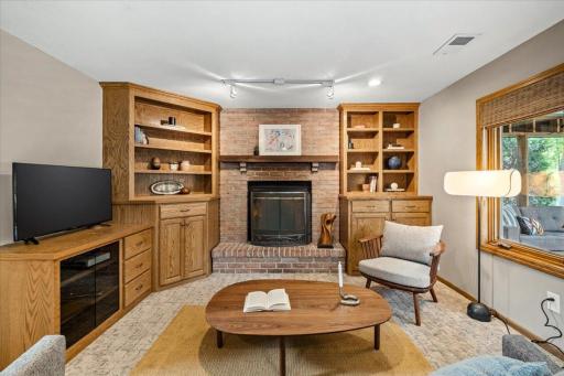 11250 N Eagle Lake Boulevard, Osseo, MN 55369