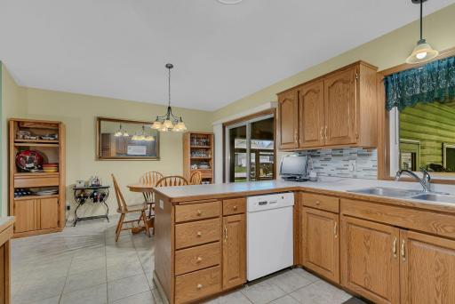 904 Sunwood Park Drive, Waite Park, MN 56387